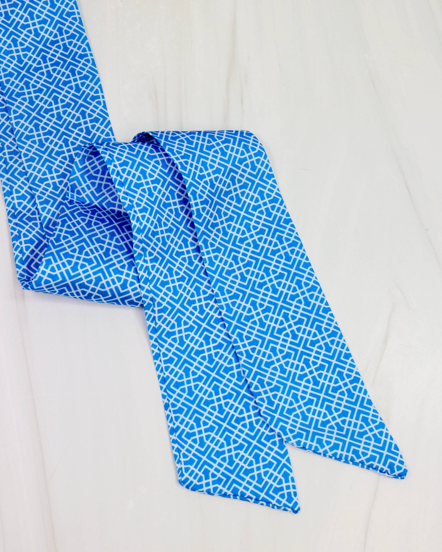 Serafina Scarf Blue/White