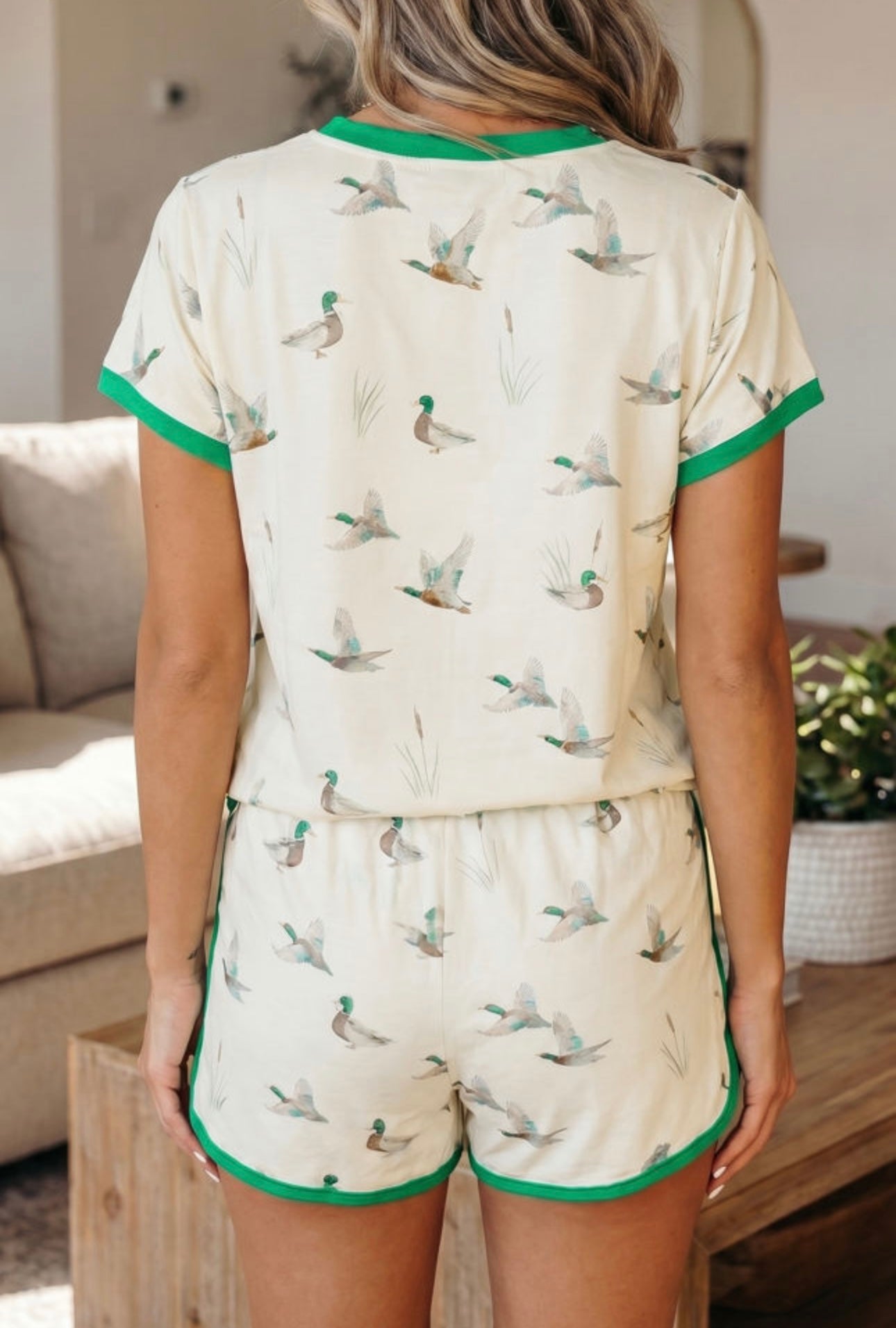Mallard Graphic Shorts Set