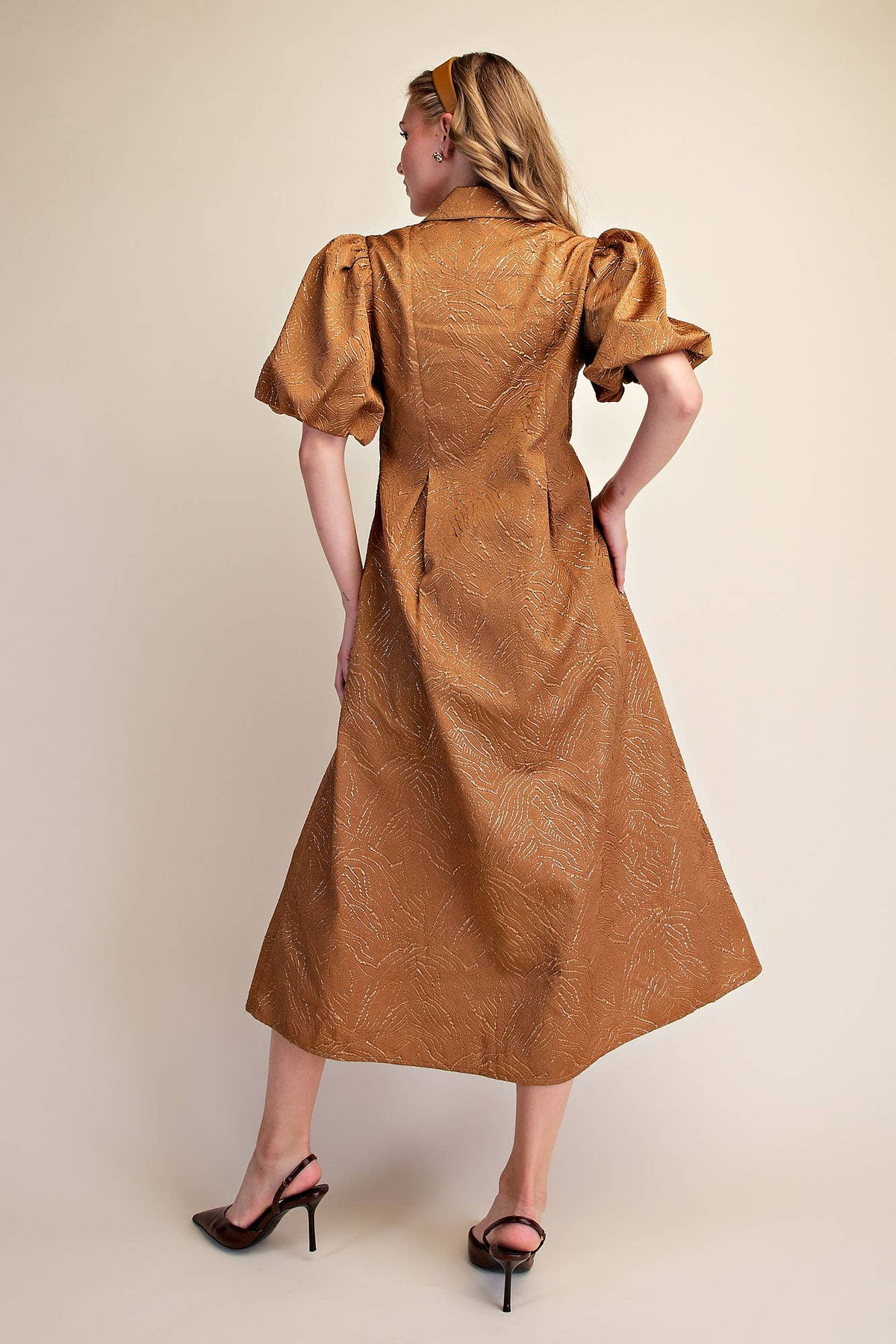 Camel Puff Sleeve Pleated Lurex Midi Dress