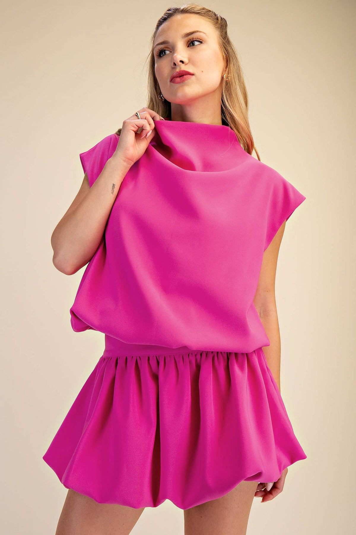 Mock Neck Balloon Top