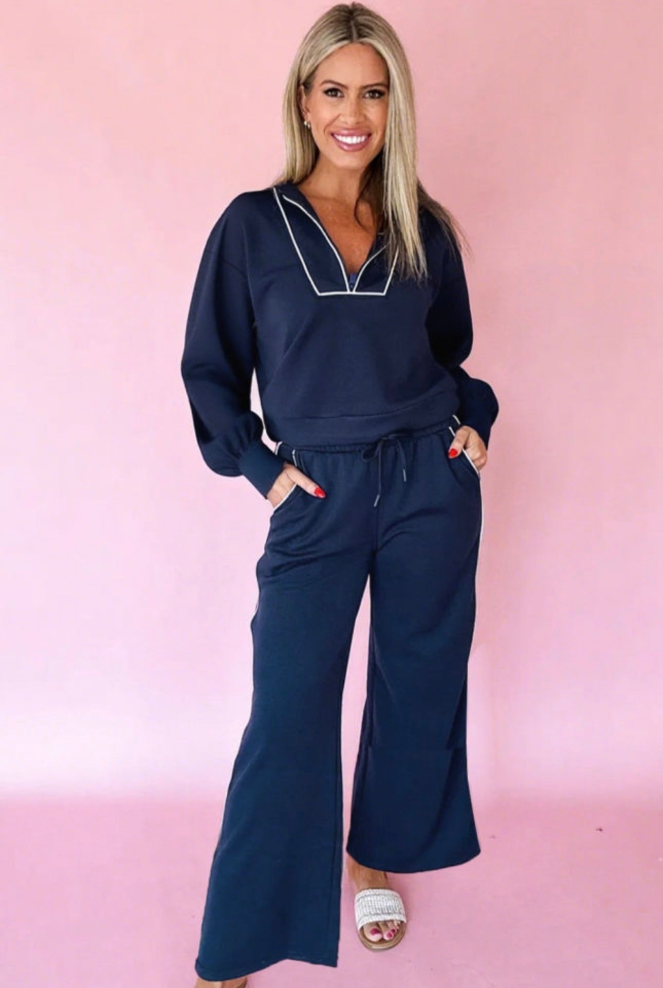 Navy Pullover Cropped Pants Set