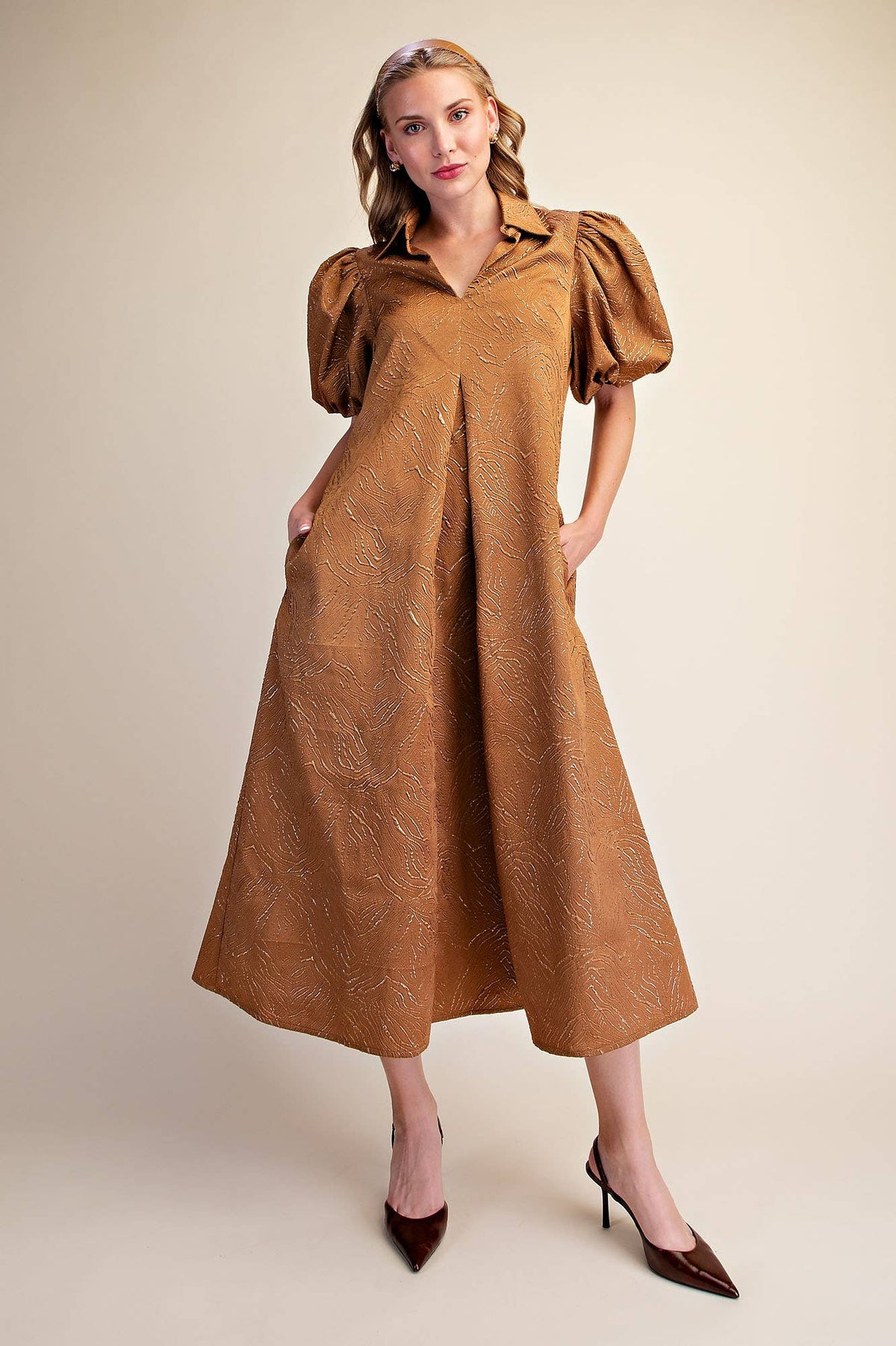 Camel Puff Sleeve Pleated Lurex Midi Dress