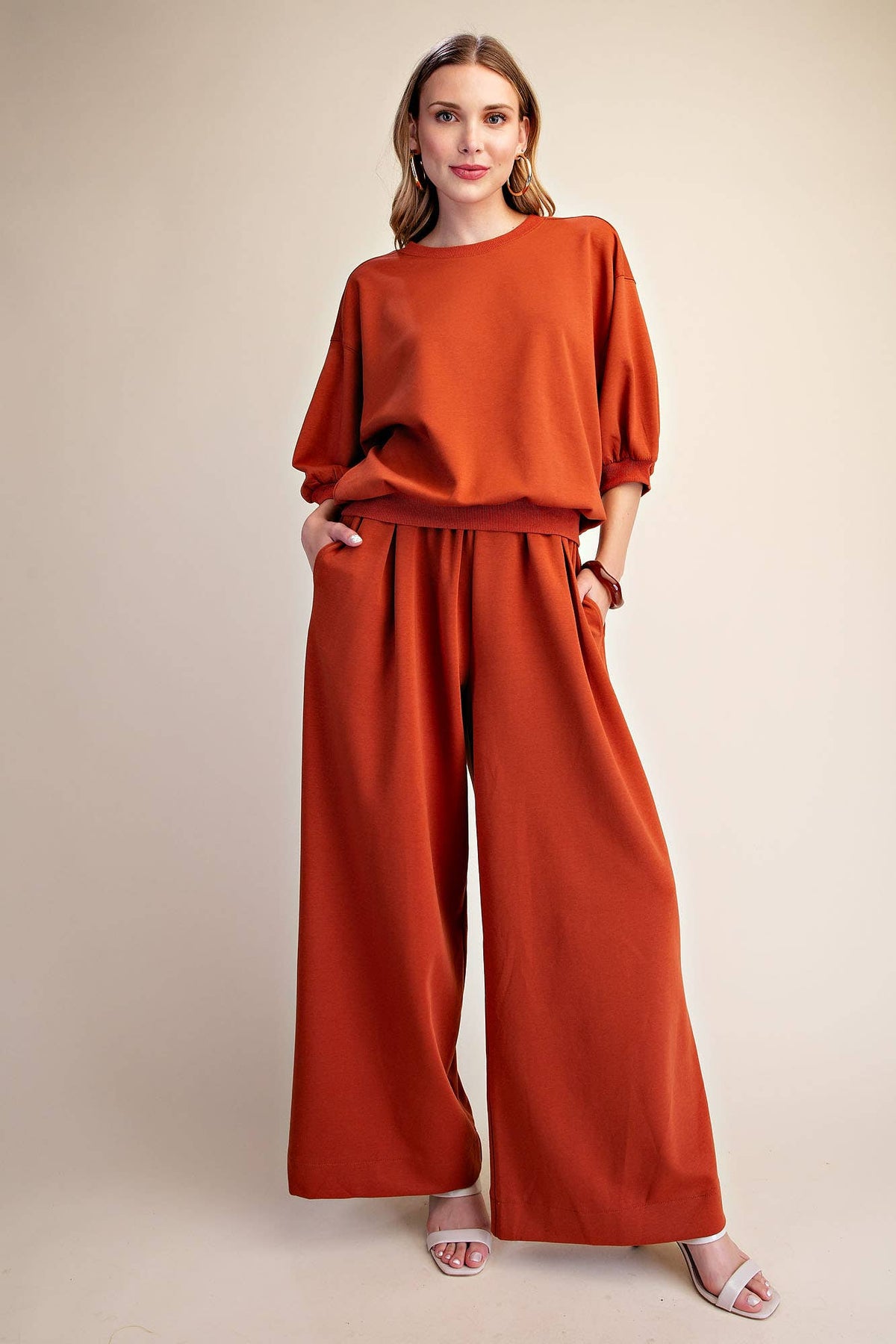 Rust Pullover Sweatshirt With Bubble Sleeve